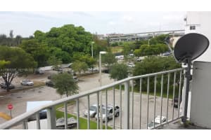 492 NW 165th St APT C509, Miami, FL 33169, - MLS#A11965295
