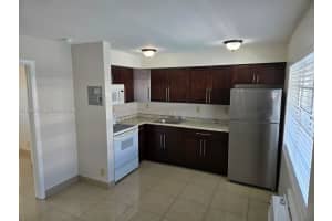 724 Ne 6th St 7 Hallandale Beach, FL 33009 - MLS#A11965304