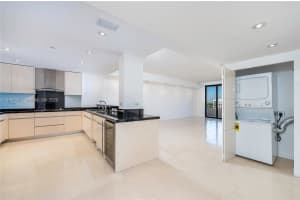 151 Crandon Blvd 928 Key Biscayne, FL 33149 - MLS#A11965307