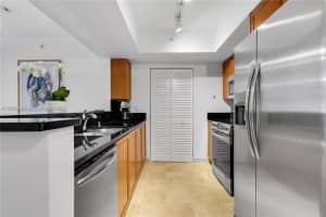 99 Se Mizner Blvd 716 Boca Raton, FL 33432 - MLS#A11965308