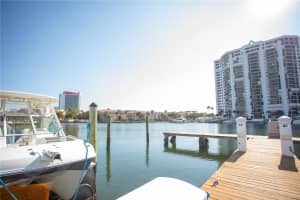 523 Leslie Dr Hallandale Beach, FL 33009 - MLS#A11965326