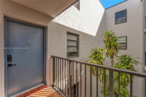 30 E 39th St 214 Hialeah, FL 33013 - MLS#A11965335