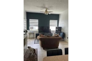 18308 Nw 68th Ave B Hialeah, FL 33015 - MLS#A11965340