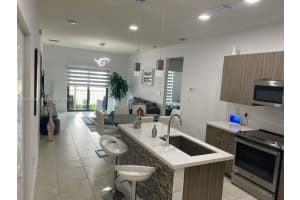 4636 Nw 84th Ave 15 Doral, FL 33166 - MLS#A11965343