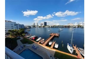 400 Golden Isles Dr 47 Hallandale Beach, FL 33009 - MLS#A11965353