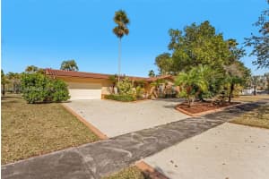 11201 Sw 136th St Miami, FL 33176 - MLS#A11965357