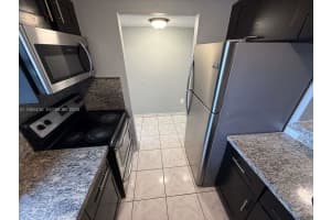 2721 NW 23rd Ct APT 4, Miami, FL 33142, - MLS#A11965430