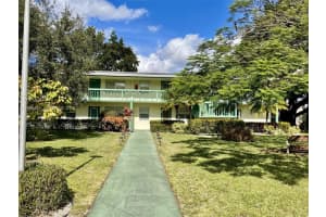 118 Upminster E 118, Deerfield Beach