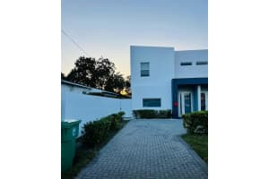 2772 Sw 31st Ct 2772 Miami, FL 33133 - MLS#A11965471