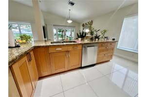 13244 Nw 12th St Pembroke Pines, FL 33028 - MLS#A11965483