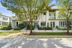 10530 Nw 63rd Ter Doral, FL 33178 - MLS#A11965496