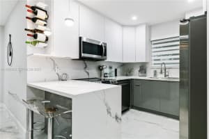 2376 Nw 2nd St Miami, FL 33125 - MLS#A11965523