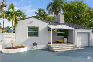 2376 Nw 2nd St Miami, FL 33125 - MLS#A11965523