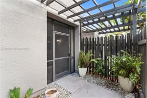 1523 Nw 113th Way Pembroke Pines, FL 33026 - MLS#A11965535