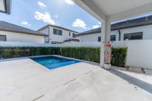 8096 Nw 48th Ter Doral, FL 33166 - MLS#A11965542