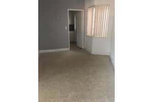 127 Phoenetia Ave 2 Coral Gables, FL 33134 - MLS#A11965553