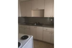 127 Phoenetia Ave 2 Coral Gables, FL 33134 - MLS#A11965553