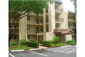 9470 Poinciana Pl 301 Davie, FL 33324 - MLS#A11965560