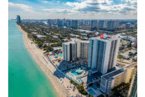 3140 S Ocean Dr Ph7 Hallandale Beach, FL 33009 - MLS#A11965561