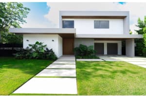 215 Shore Drive, Miami, FL 33133 - MLS#A11965562