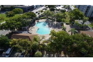 1470 Ne 123 Street Ne 1470 Ne 123 Street A1415 North Miami, FL 33161 - MLS#A11965574