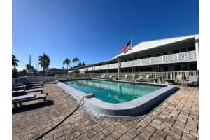 600 Layne Blvd 110 Hallandale Beach, FL 33009 - MLS#A11965602