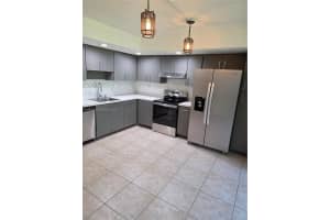 8065 Sw 107th Ave 214 Miami, FL 33173 - MLS#A11965610