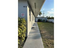 4210 Sw 25th St 1 West Park, FL 33023 - MLS#A11965615