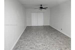 7610 Stirling Rd 102c Davie, FL 33024 - MLS#A11965642