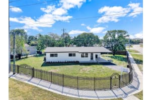 1370 Nw 173rd Ter, Miami Gardens