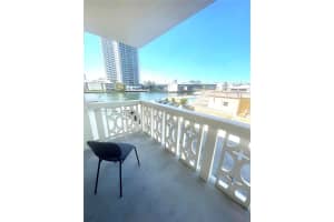 1817 S Ocean Dr 219 Hallandale Beach, FL 33009 - MLS#A11965667