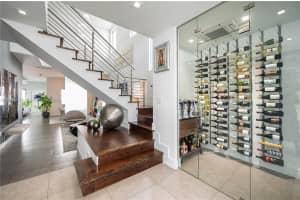 8259 Nw 34th St Doral, FL 33122 - Off Market