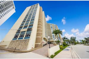 3180 S Ocean Dr 607, Hallandale Beach
