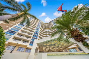 3180 Ocean Drive, Hallandale Beach, FL 33009 - MLS#A11965721