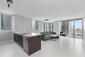 500 Brickell Ave 1801 Miami, FL 33131 - MLS#A11965734