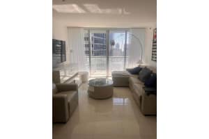 475 Brickell Ave 3613 Miami, FL 33131 - MLS#A11965755