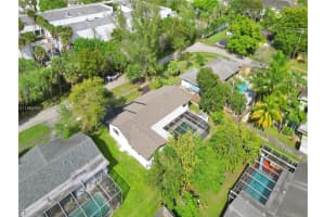 4330 Nw 8th St Plantation, FL 33317 - MLS#A11965760