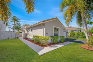 19238 Nw 19th St Pembroke Pines, FL 33029 - MLS#A11965767