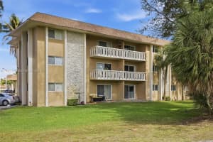 7400 Miami Lakes Dr D205 Miami Lakes, FL 33014 - MLS#A11965771