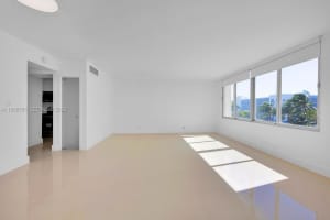 1000 West Ave 301, Miami Beach