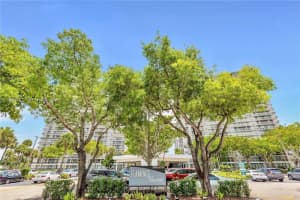 3701 N Country Club Dr 1505 Aventura, FL 33180 - MLS#A11965811