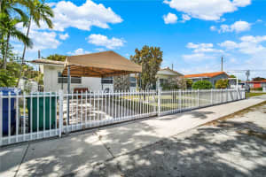 606 Sw 58th Ct Miami, FL 33144 - MLS#A11965857