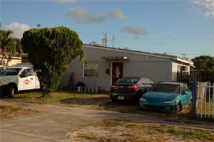 810 Nw 84th Ter Miami, FL 33150 - MLS#A11965924