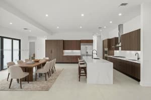 5718 W Ashwood Cir W Hollywood, FL 33312 - MLS#A11965929