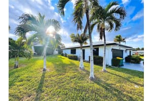 4905 Bayberry Ln Tamarac, FL 33319 - MLS#A11965953