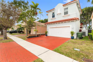 2328 Ne 37th Ter Homestead, FL 33033 - MLS#A11965971