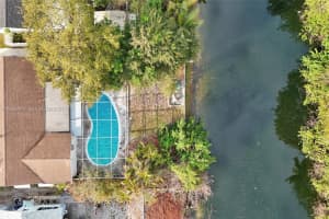 2005 N 31st Ave Hollywood, FL 33021 - MLS#A11965984