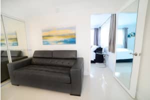 MLS# A11965997, Hollywood, Florida 33019