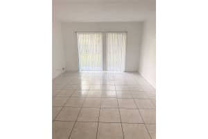 611 Nw 177th St 1-8 Miami Gardens, FL 33169 - MLS#A11966015