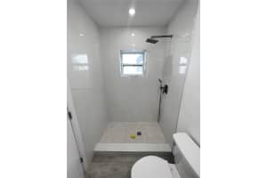 9421 Sw 174th St 9421 Palmetto Bay, FL 33157 - MLS#A11966029